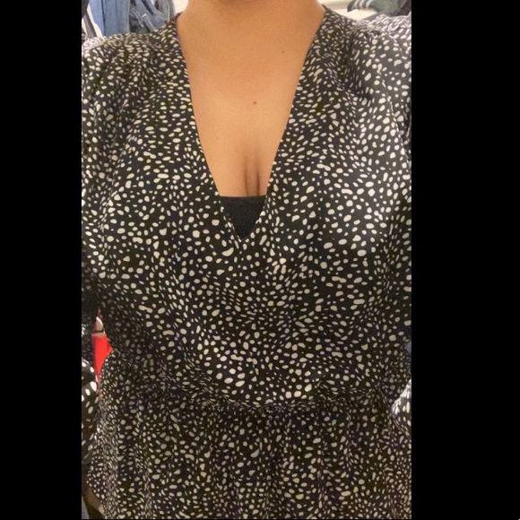 Black top - Picture 4 of 4